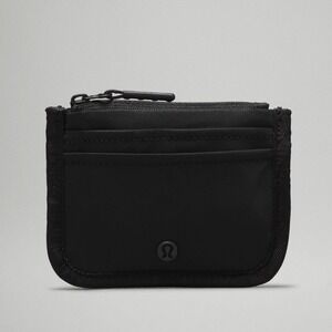Lululemon True Identity Card Case‎ NWT black